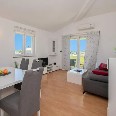 Villa Casa Mare Near Pula,istria